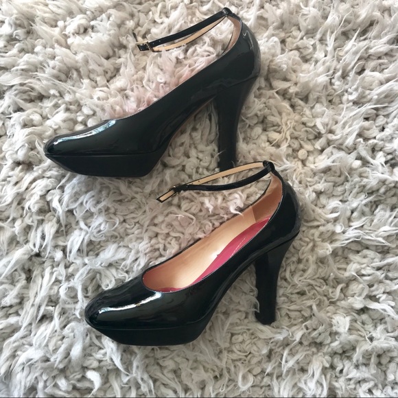 kate spade Shoes - Kate Spade Mary Jane Patent Leather Heels 6.5